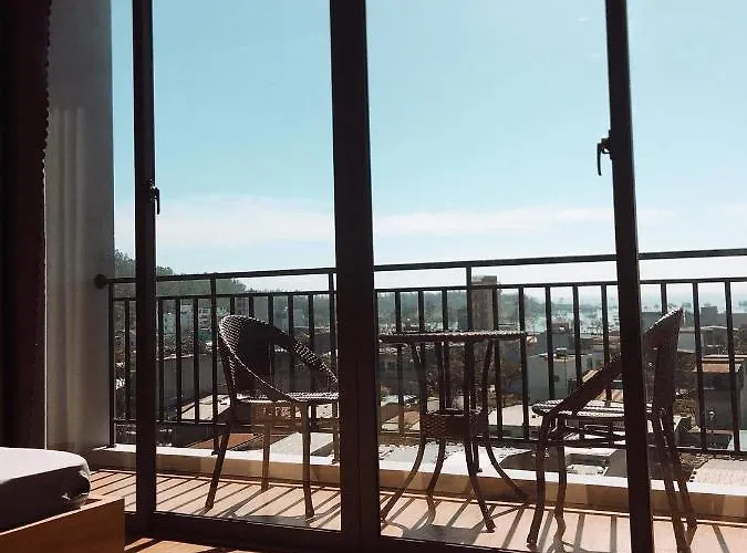 Puka Hotel And Apartment